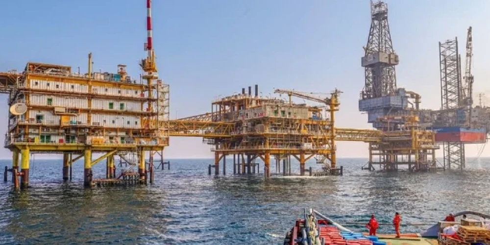 Обʼєкти газового родовища Південний Парс у Перській затоці